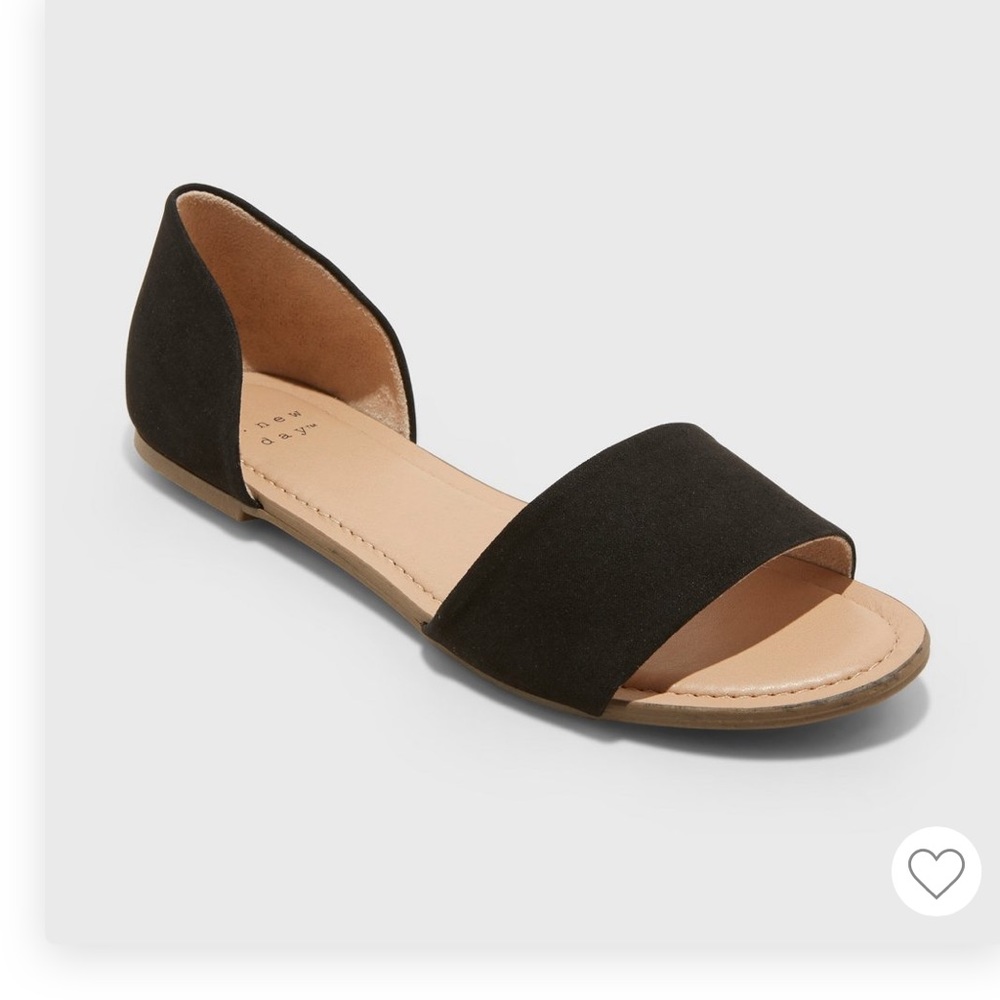 Black sandal shoes